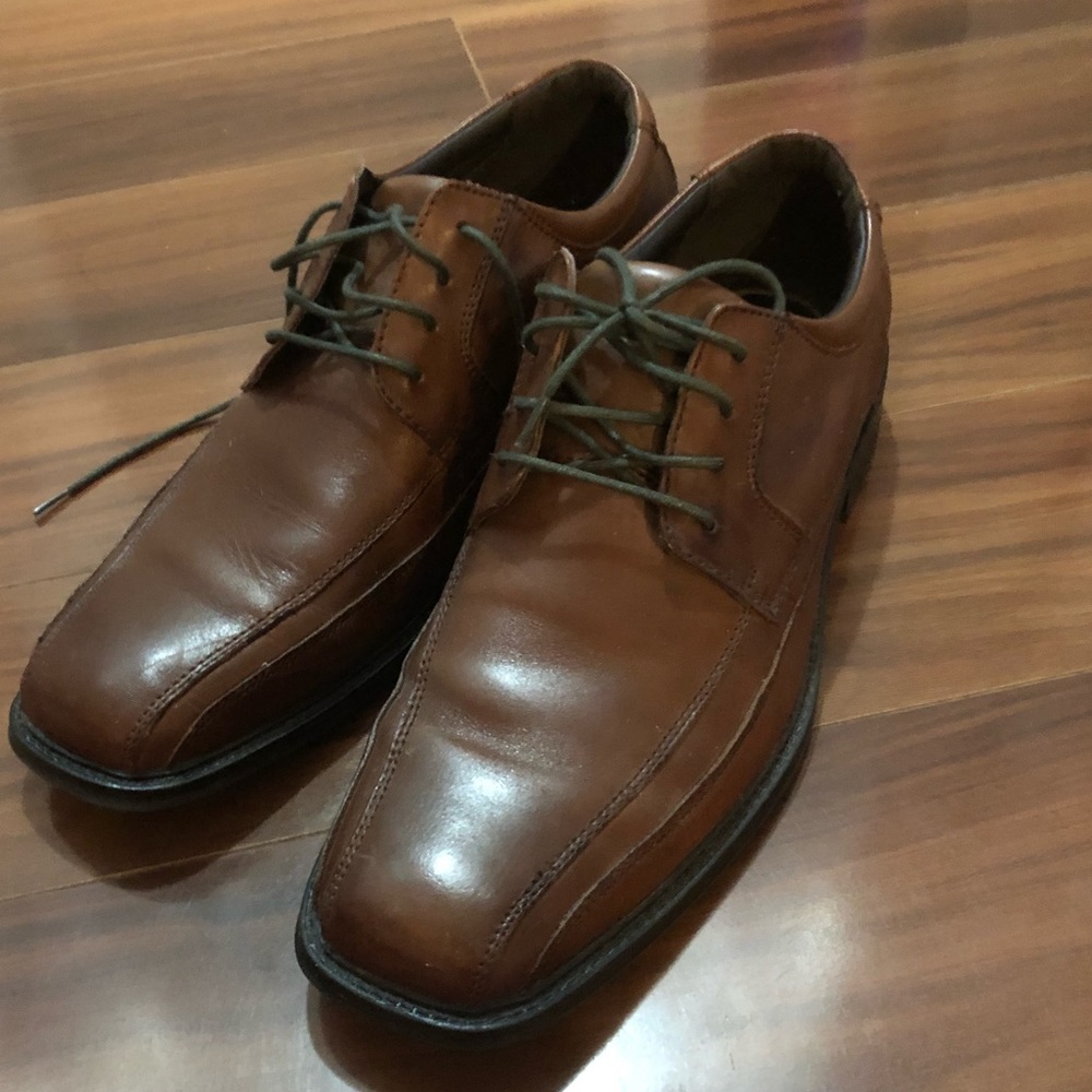 Dockers men’s dress shoes